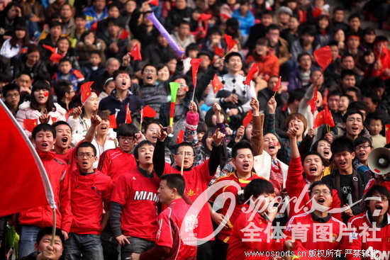 ���壺2013�����Ů�����������й�0��1�����ô�7��