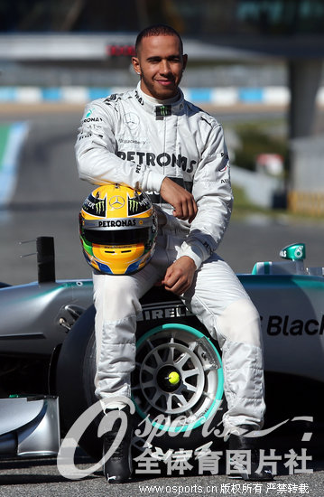 ���壺F1���۳����³�W04����ɴ ���ܶ��ٳ�ϯ�����᡾5��