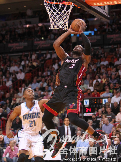 组图:NBA常规赛 热火97-96险胜魔术夺16连胜