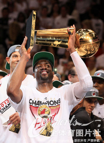 组图:热火卫冕NBA总冠军 回顾迈阿密三次夺冠