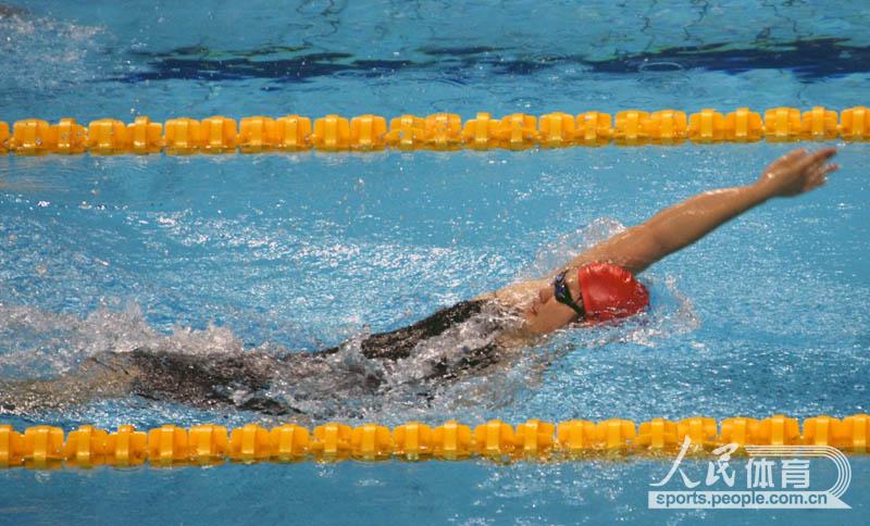 组图:全运女子200米混合泳 叶诗文0.27秒险胜