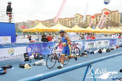 �˶�Ա�������ܽ���׶Ρ�