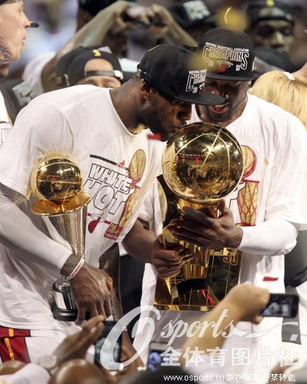 2013年终策划-体坛星空:热火卫冕NBA总冠军