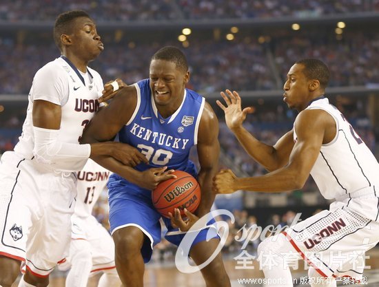 NCAA�ܾ���-�����Ҹ�60-54ʤ������ ���ʷ���Ĺ�(��ͼ)��9��