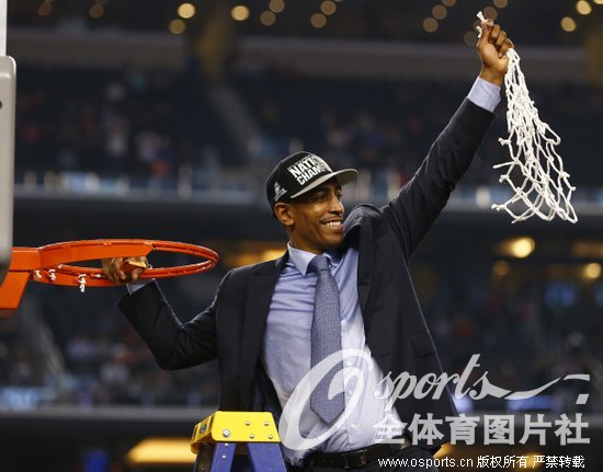NCAA�ܾ���-�����Ҹ�60-54ʤ������ ���ʷ���Ĺ�(��ͼ)��3��