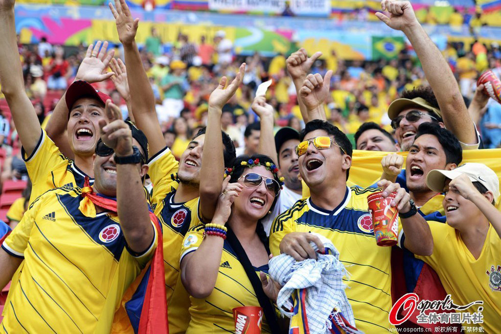 世界杯第一美女哥伦比亚_哥伦比亚美女外交部长_日本vs哥伦比亚64分钟出现的美女