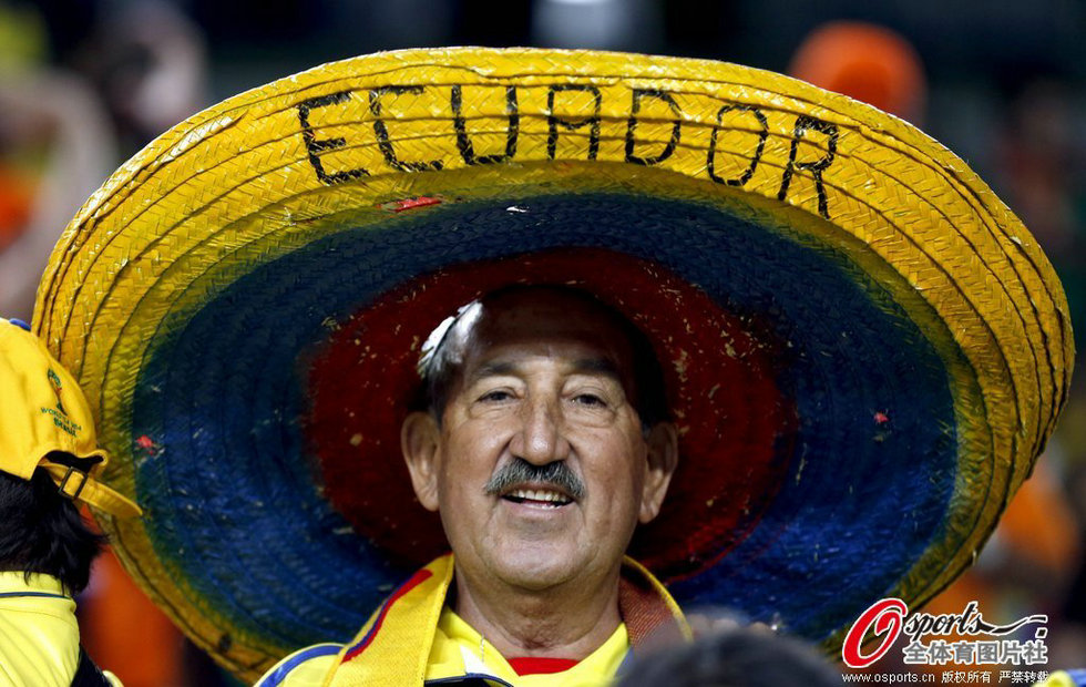 高清:洪都拉斯不敌厄瓜多尔 两队球迷热情高涨
