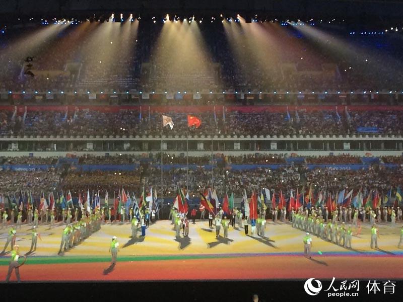 高清：南京青奧會閉幕式舉行 本網記者現場直擊