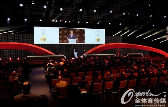 國際奧委會第128次全會繼續舉行，奧委會主席巴赫發表講話。