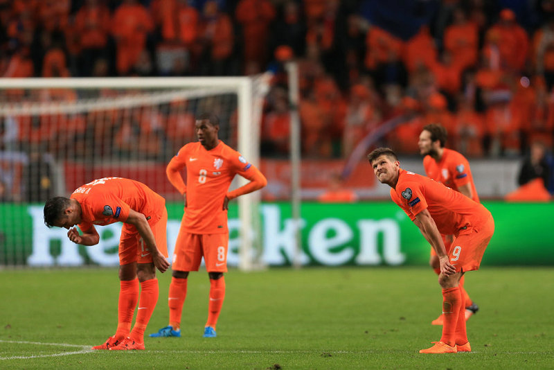 荷兰阵容_实况8经典荷兰阵容_98世界杯荷兰阵容