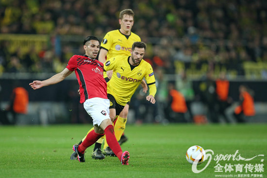 ŷ-˹ 4-0ʤǱǰߡ3