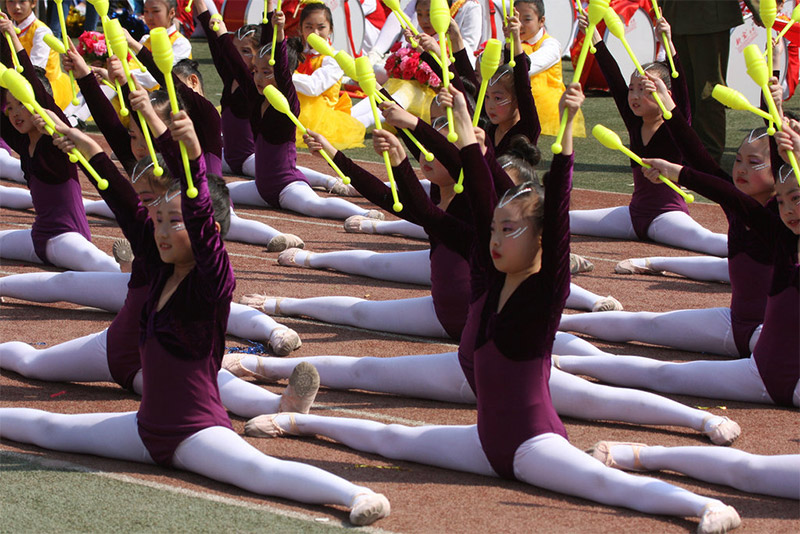 高清:秦皇岛市中小学运动会 开幕式精彩运动员