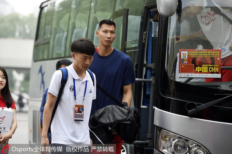 中國男籃抵達訓練場