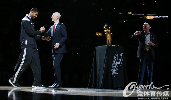 NBA总裁发表声明致敬邓肯：他诠释了最佳队友