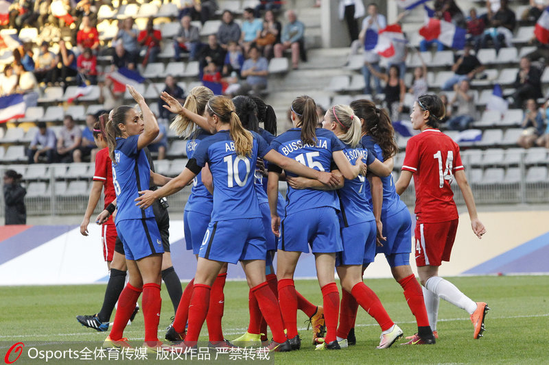 法國女足慶祝進球