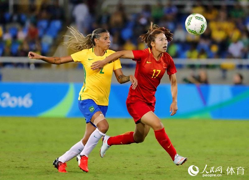 高清:中国女足里约奥运首战不敌东道主巴西女足