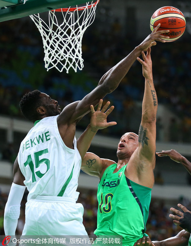 巴西當地時間8月15日下午，在2016年裡約奧運會男籃預賽中，巴西86：69尼日利亞。