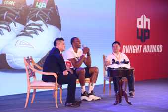匹克球星霍華德中國行開啟 二代戰靴在京亮相