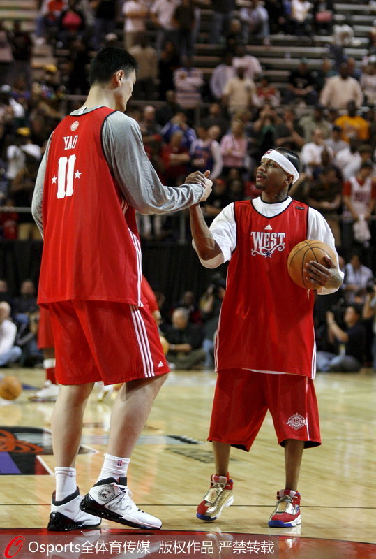 2008年NBA全明星賽，姚明與艾弗森二人如願成為西部全明星隊隊友。