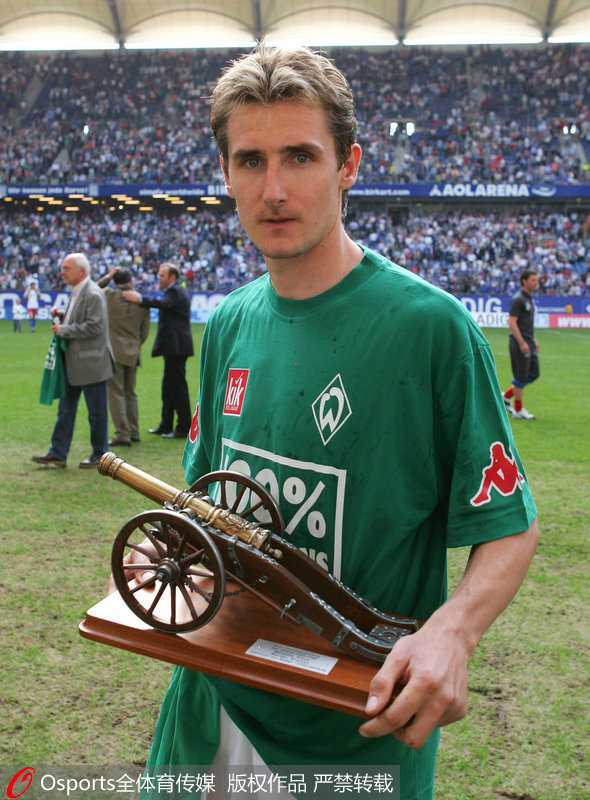 2005-06賽季，克洛澤收獲德甲最佳射手