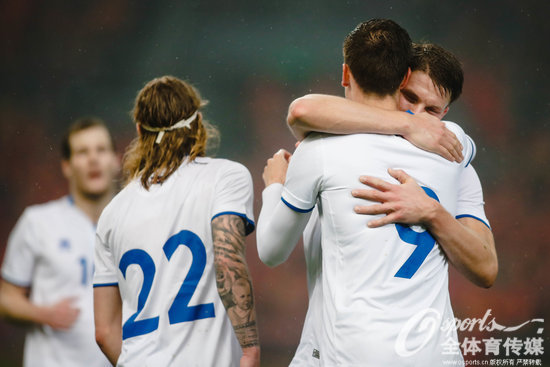 中国杯-欧洲杯黑马半场二连击 冰岛2-0胜中国