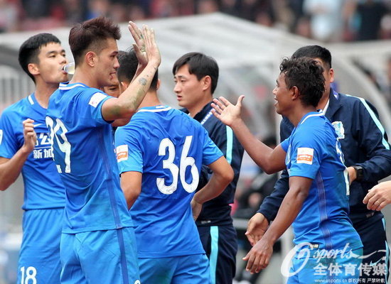 2017年3月4日，2017年中超聯賽第1輪，廣州富力2：0勝天津權健。