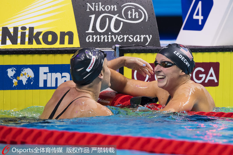 美國選手萊德基和史密斯包攬女子400米自由泳冠亞軍