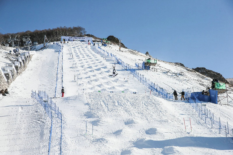 2017-2018自由式滑雪雪上技巧世界杯开赛