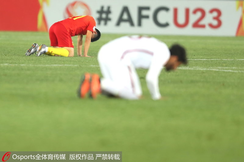 中國隊遭卡塔爾隊淘汰出局