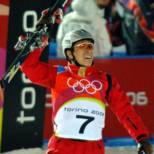 
韓曉鵬2006年都靈冬奧會  自由式滑雪男子空中技巧冠軍