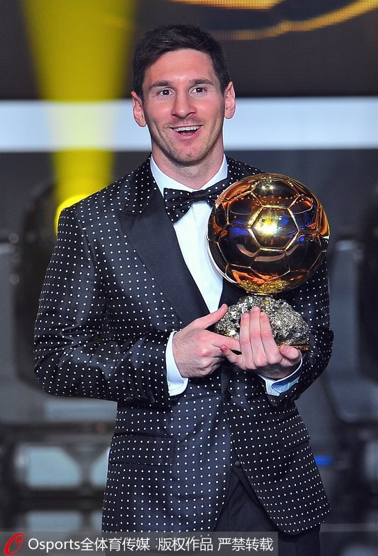 2012年再獲FIFA金球獎，臉上已寫滿了成熟