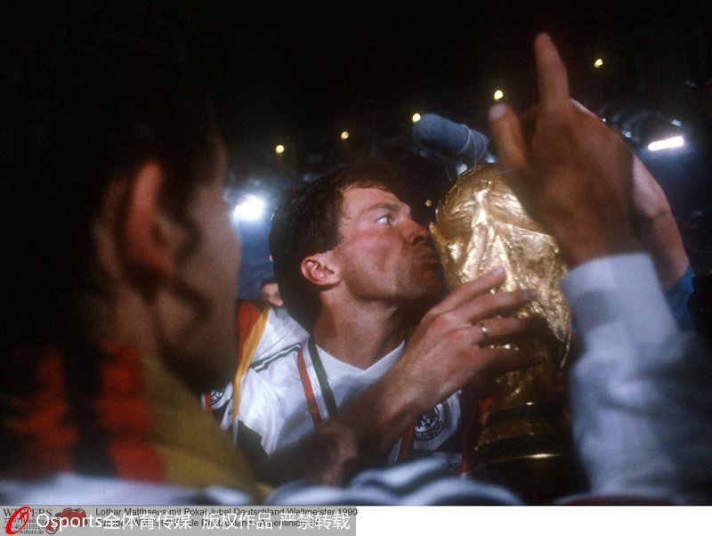 1990年意大利之夏，德國戰車捧杯