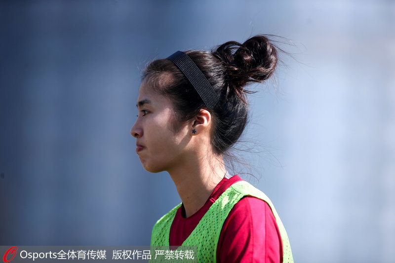 趙麗娜（中國女足）2018年中國足協佛山國際女子足球錦標賽女足積極備戰