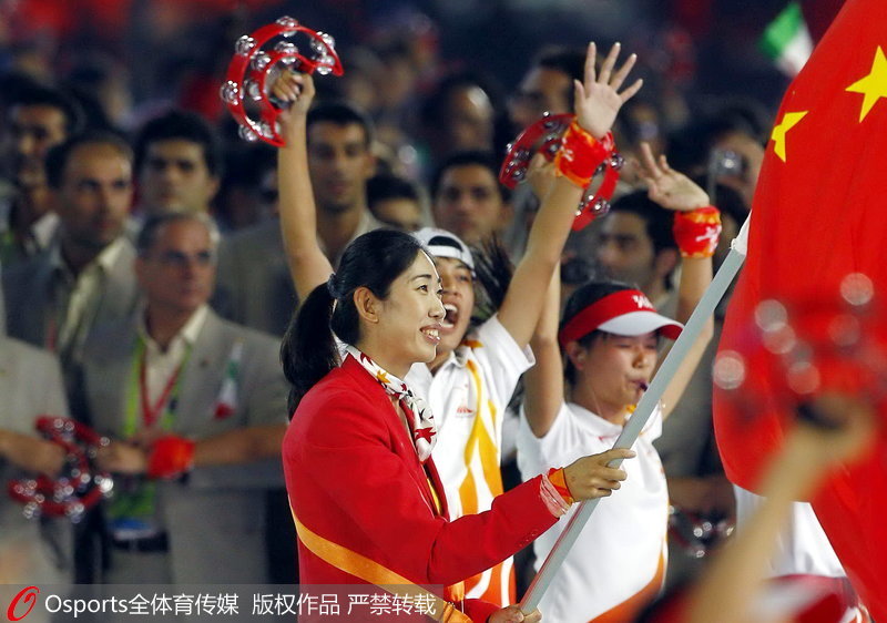廣州亞運會，賽艇女運動員金紫薇成為中國亞運史上第一個女旗手。