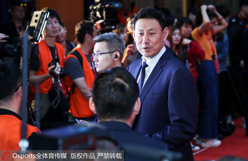 中國男籃主教練李楠出席抽簽儀式