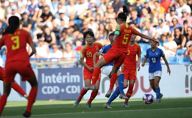 高清：中國女足0-2不敵意大利女足 無緣世界杯8強