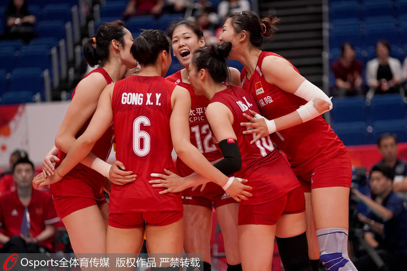 北京时间9月14日，2019年女排世界杯首轮，中国队3-0（25-21、25-15、25-14）力克韩国队赢得开门红。