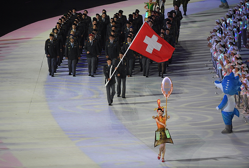 瑞士代表團在開幕式上入場