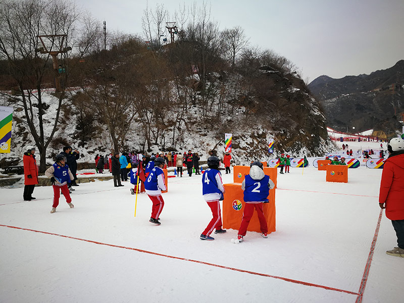 高清：第五屆大眾冰雪北京公開賽雪上項目和冰上龍舟比賽舉行【6】