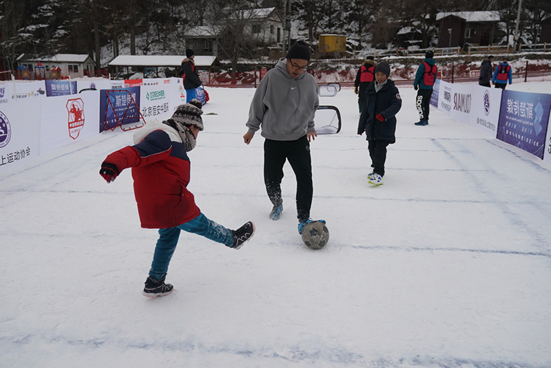 高清：第五屆大眾冰雪北京公開賽雪上項目和冰上龍舟比賽舉行【7】