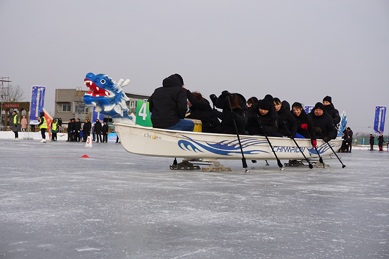 冰上龍舟比賽