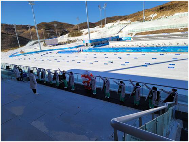 國家冬季兩項中心體育展示團隊在排練中。受訪者供圖