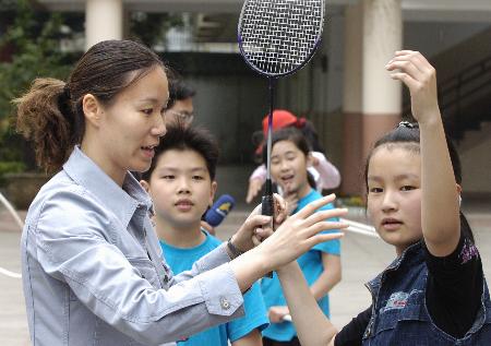 [组图]亿万青少年阳光体育运动启动 (4)