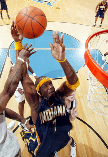 印第安纳步行者队杰梅因-奥尼尔