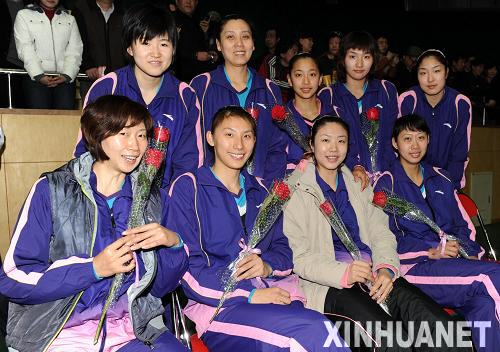 天津女排3比1胜上海蝉联联赛冠军 七年内六次