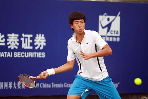 [组图]中国网球大奖赛男单首轮赵靖2-0刘伍德 