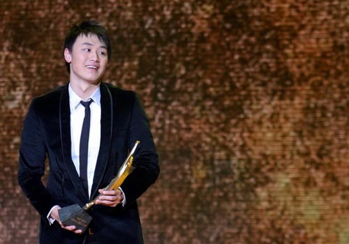 张琳当选年度最佳男运动员 颁奖嘉宾姚明海拔