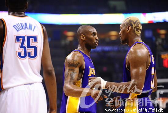 科比低迷难敌杜兰特大两双 雷霆主场爆冷胜湖