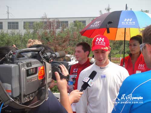 CRC薛城站激战正酣 红云红河车队欲望二争一