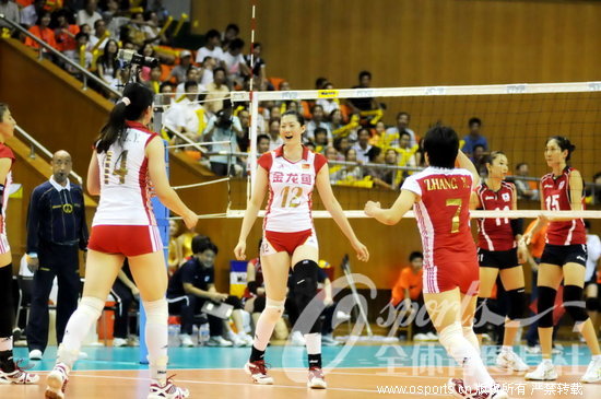 亚洲杯-中国女排3-0力克韩国 轻松获得小组第一
